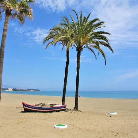 Town Carmen * Εστεπόνα